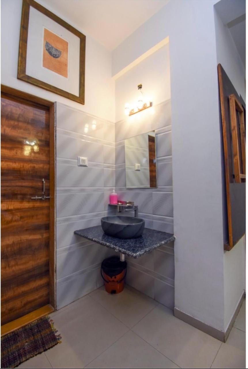 Laughtale Villa 4Bhk Swimming Pool โลนาวาลา ภายนอก รูปภาพ
