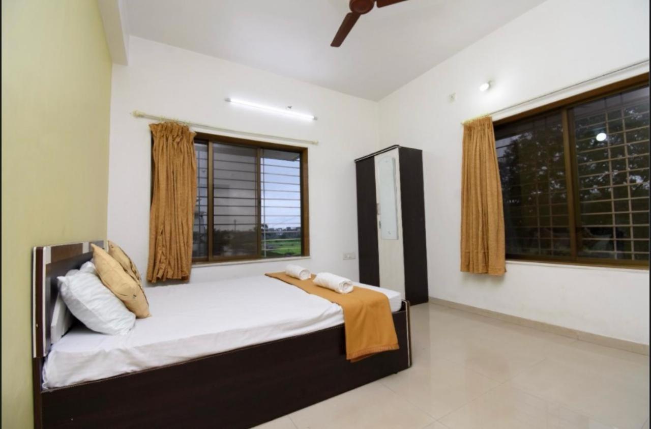 Laughtale Villa 4Bhk Swimming Pool โลนาวาลา ภายนอก รูปภาพ