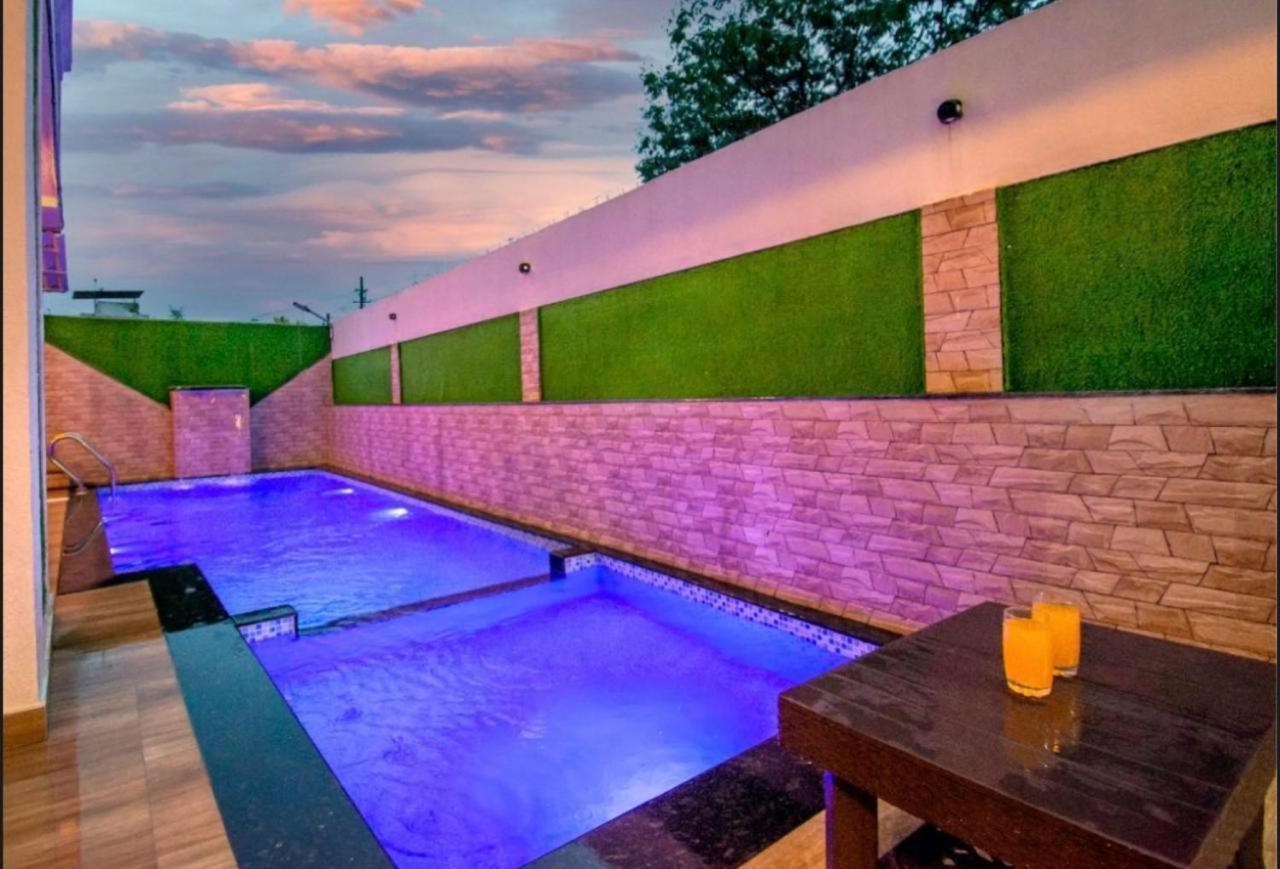 Laughtale Villa 4Bhk Swimming Pool โลนาวาลา ภายนอก รูปภาพ