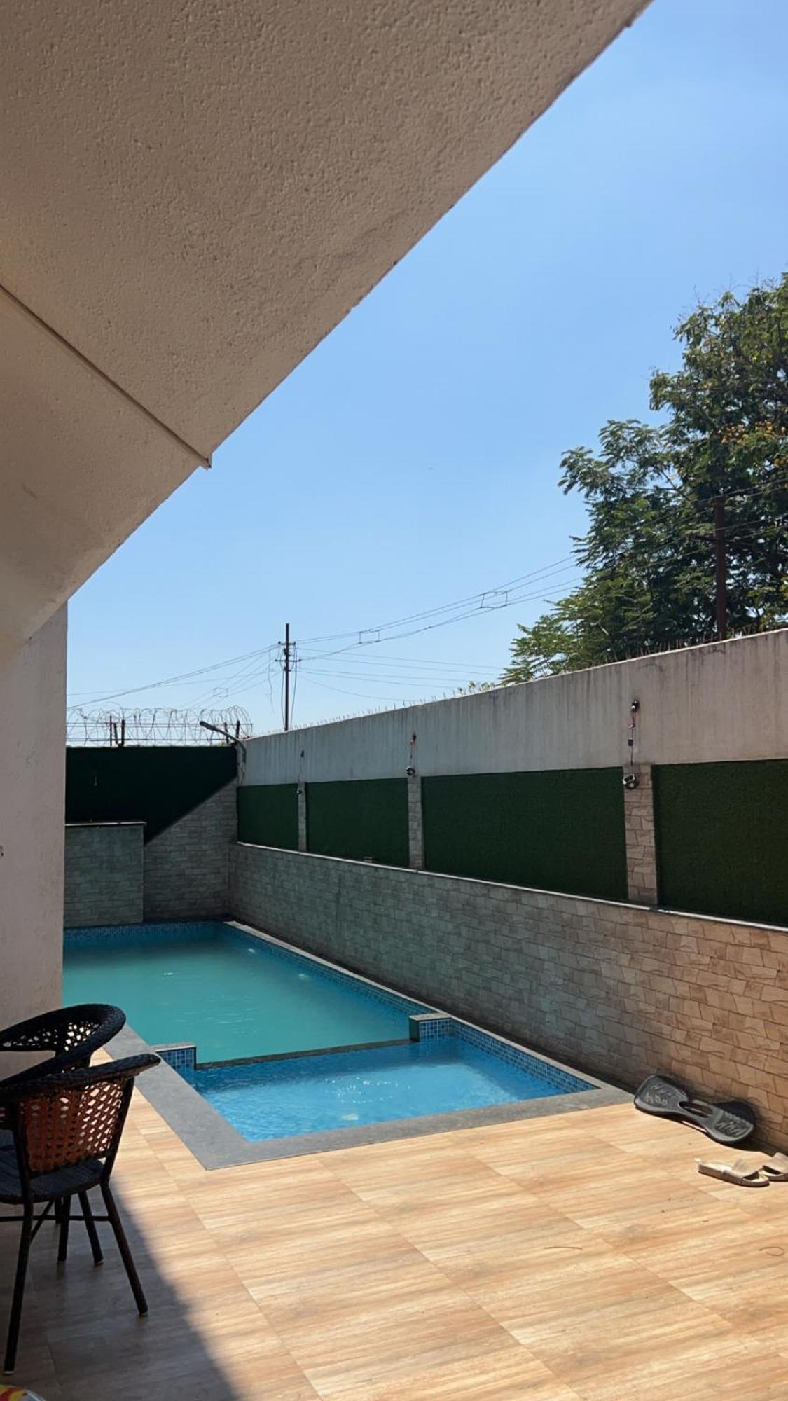 Laughtale Villa 4Bhk Swimming Pool โลนาวาลา ภายนอก รูปภาพ